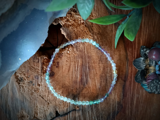 FLUORITOVÝ NÁRAMEK